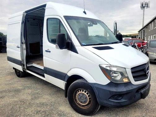 2017 Mercedes-Benz Sprinter 2500 Standard Roof