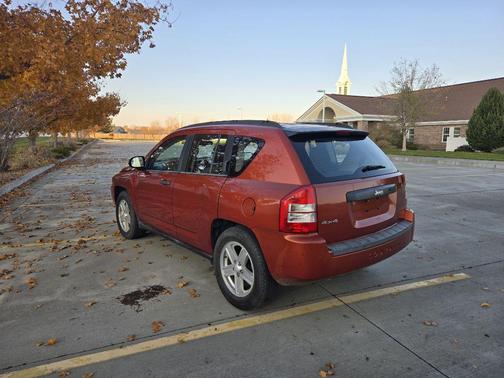 2010 Jeep Compass Sport