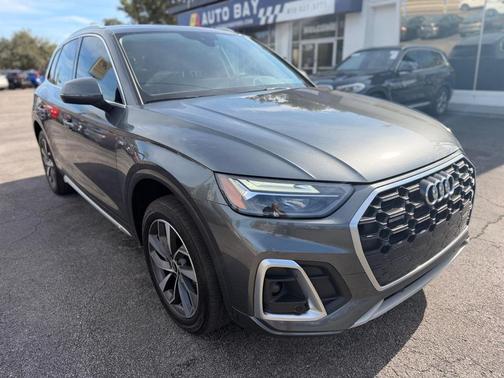 2023 Audi Q5 45 S line Premium