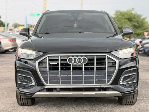 Black 2021 Audi Q5 2.0T Premium Plus quattro