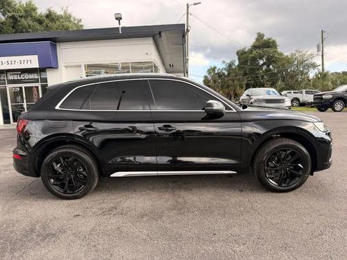 Black 2021 Audi Q5 2.0T Premium Plus quattro