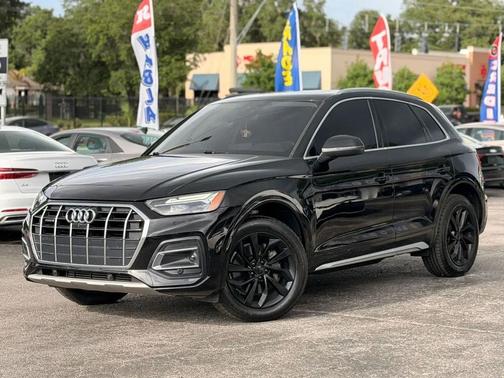Black 2021 Audi Q5 2.0T Premium Plus quattro