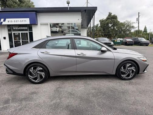 Gray 2024 Hyundai ELANTRA Limited