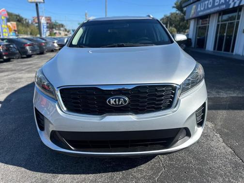 2019 Kia Sorento LX
