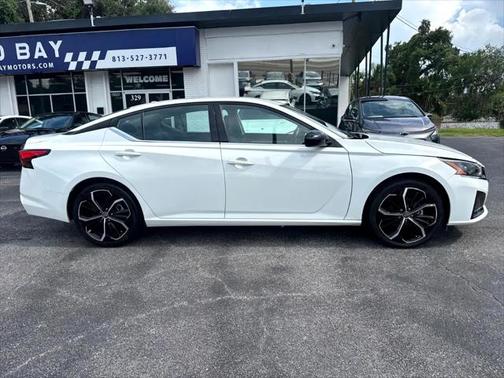 2024 Nissan Altima SR FWD