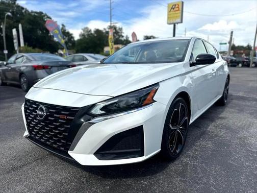 2024 Nissan Altima SR FWD