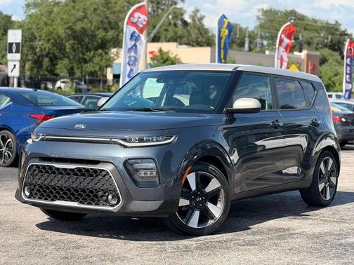 Gray 2020 Kia Soul EX