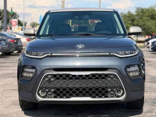 Gray 2020 Kia Soul EX