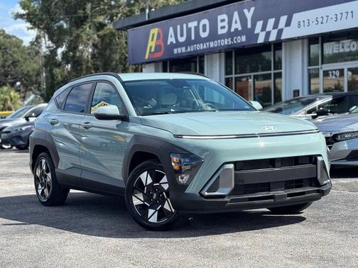 2025 Hyundai KONA SEL