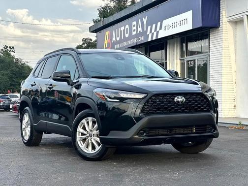 2022 Toyota Corolla Cross LE