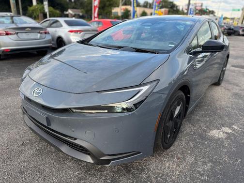 2023 Toyota Prius LE