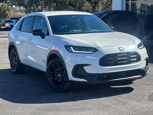 2025 Honda HR-V 2WD Sport