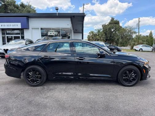 Aurora Black Pearl 2026 Kia K5 LXS FWD