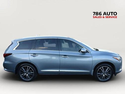 2017 INFINITI QX60 Base