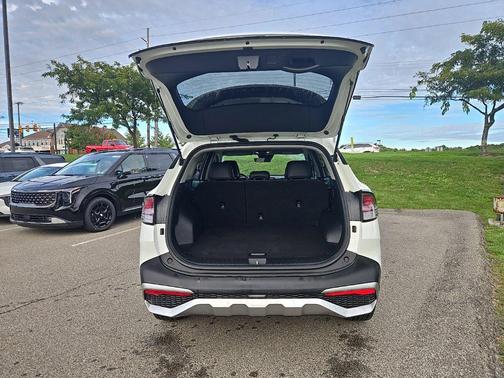 Snow White Pearl 2023 Kia Sportage Hybrid EX