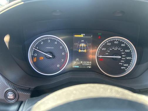 Crystal Black Silica 2021 Subaru Forester Limited