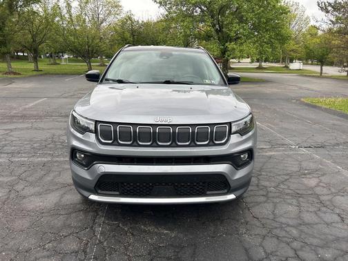 Billet Silver Metallic Clearcoat 2022 Jeep Compass Limited