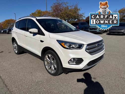 White Platinum Metallic Tri-Coat 2018 Ford Escape Titanium