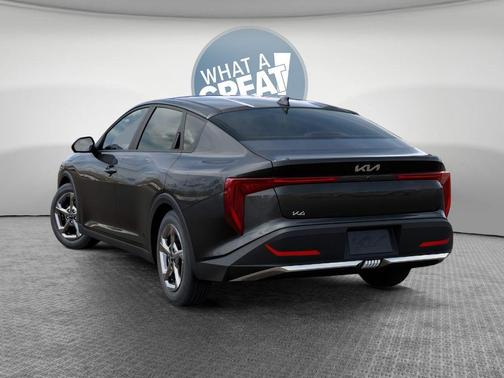 Interstellar Gray 2026 Kia K4 LXS
