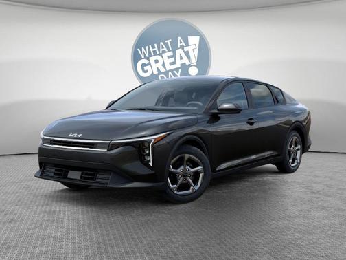 Interstellar Gray 2026 Kia K4 LXS