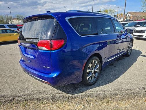 2020 Chrysler Pacifica Limited