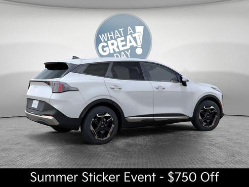 Snow White Pearl 2026 Kia Sportage SX Turbo