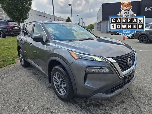 Gun Metallic 2023 Nissan Rogue S