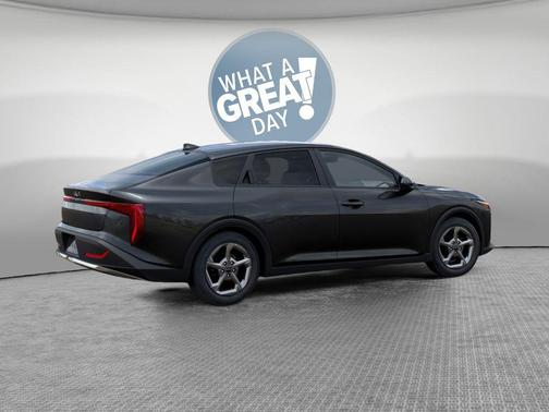 Interstellar Gray 2026 Kia K4 LXS