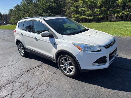 White Platinum Tricoat 2013 Ford Escape SEL