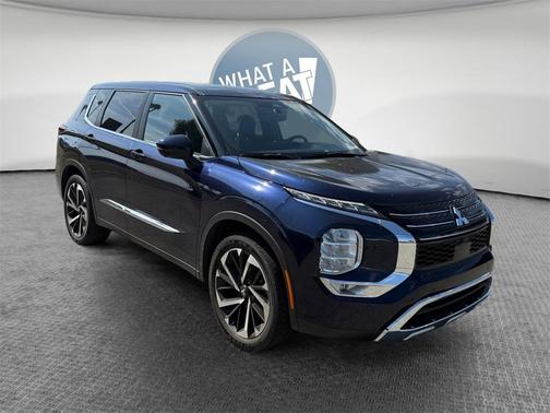 2022 Mitsubishi Outlander SE