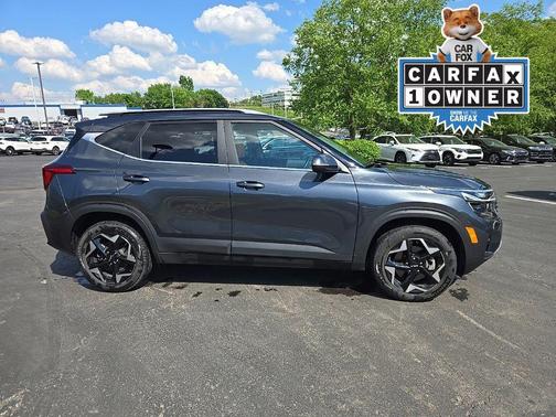 Gravity Gray 2024 Kia Seltos EX