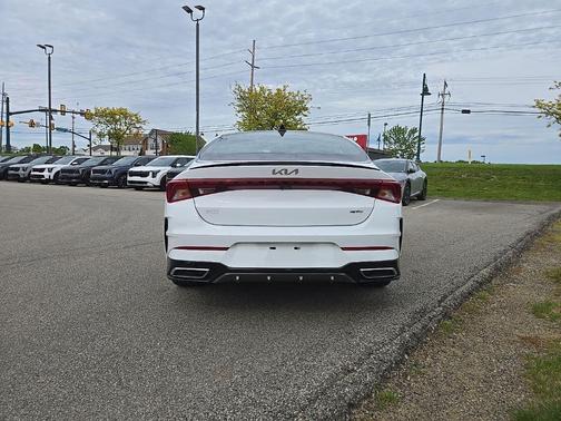 Glacial White Pearl 2023 Kia K5 GT-Line