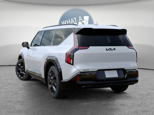 White 2026 Kia EV9 Land