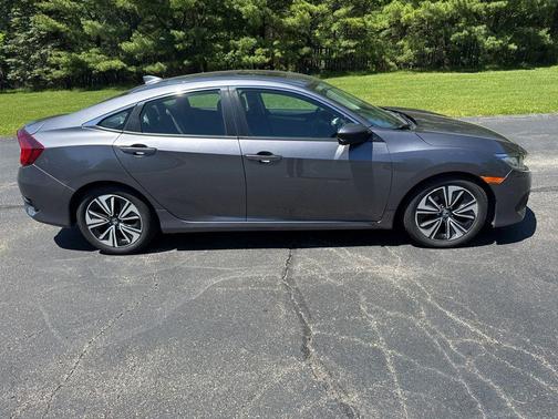 Crystal Black Pearl 2016 Honda Civic EX-T