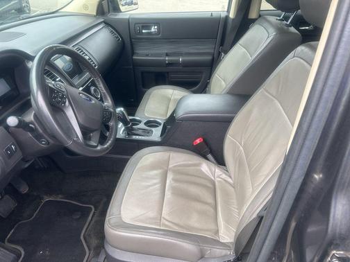 Magnetic Metallic 2016 Ford Flex Limited