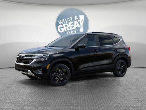 Fusion Black 2026 Kia Seltos EX