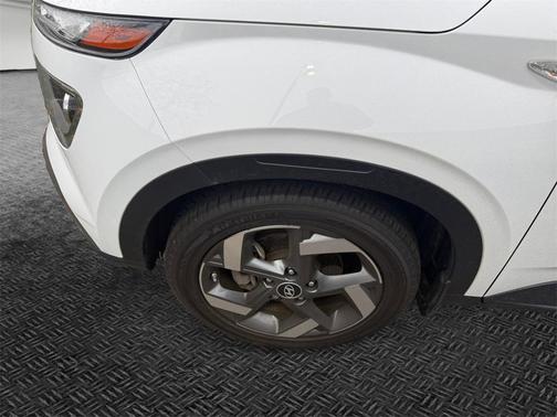 2022 Hyundai VENUE SEL