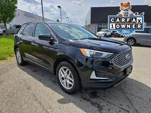 Agate Black Metallic 2024 Ford Edge SEL