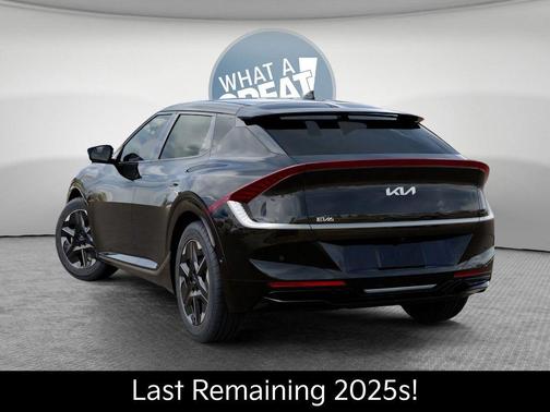 Ebony Black 2025 Kia EV6 Wind