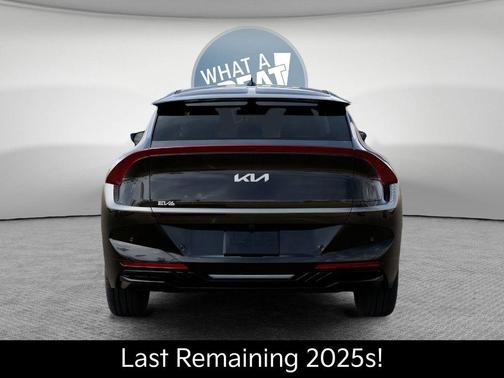 Ebony Black 2025 Kia EV6 Wind