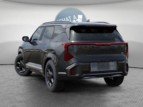 Interstellar Gr 2027 Kia Seltos X-Line S