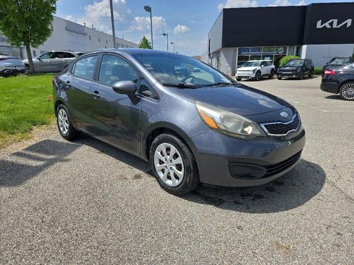 Platinum Graphite 2013 Kia Rio EX