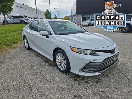 Ice Edge 2023 Toyota Camry LE