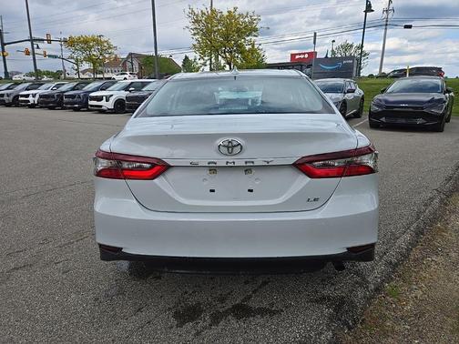 Ice Edge 2023 Toyota Camry LE