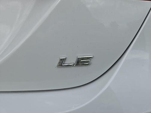 Ice Edge 2023 Toyota Camry LE
