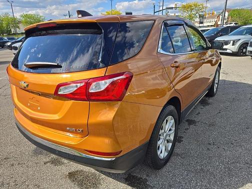 Orange Burst Metallic 2018 Chevrolet Equinox LT