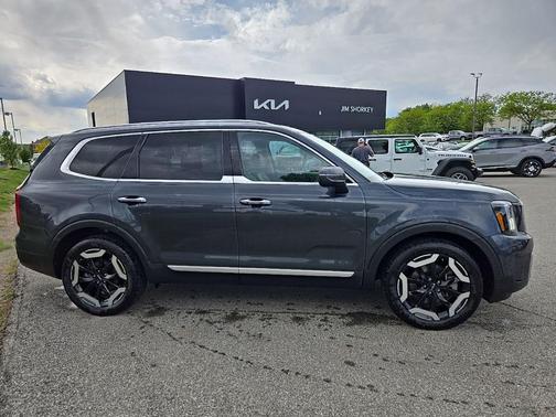 Gravity Gray 2023 Kia Telluride S