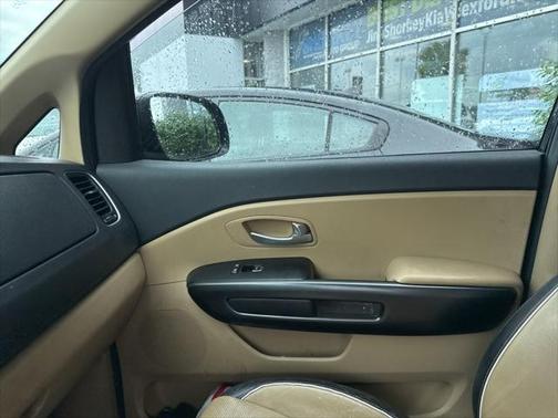 2017 Kia Sedona LX