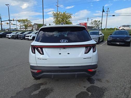 Serenity White Pearl 2023 Hyundai TUCSON Hybrid Limited