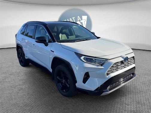 2020 Toyota RAV4 Hybrid SE